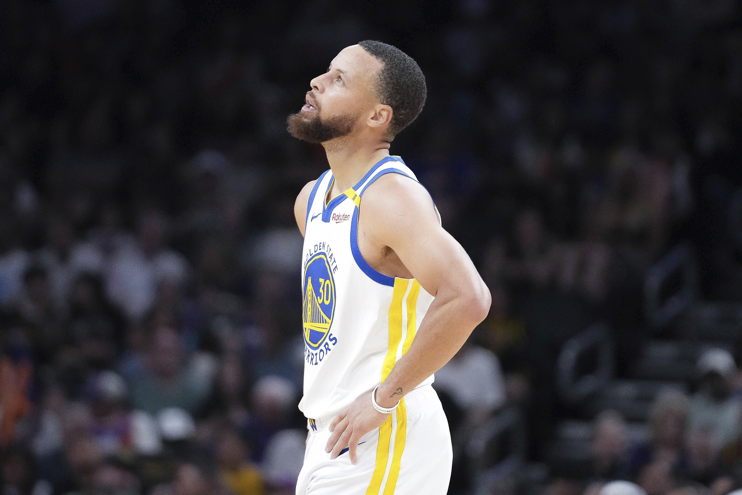 mk体育下载-库里谈新赛季阵容的不确定性：只能控制你所能控制的，不能因此影响个人准备