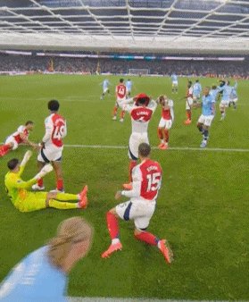 mk体育APP-英超阴招哪家强？曼城列中游，枪手是亚军